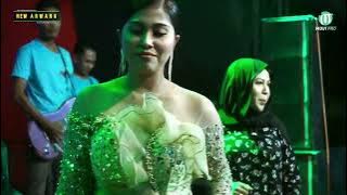 WONG LANANG LARA ATINE || DEWI DIVA