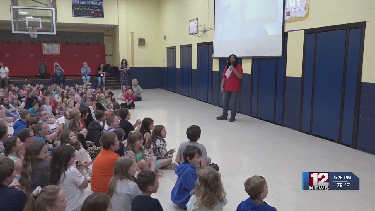Snowbird visits East Dale Elementary School. YouTube