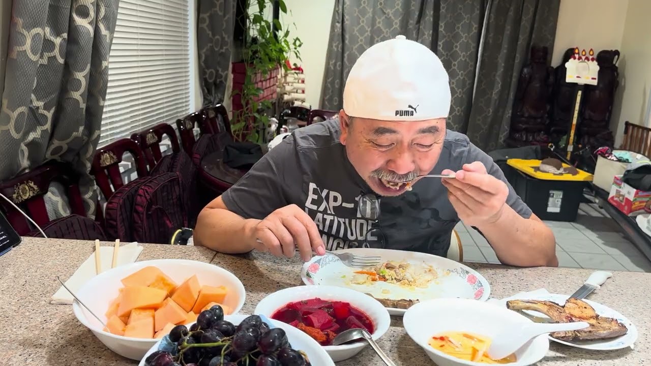 Chào cả nhà, hôm nay ăn cơm tấm nhà làm với @hoangtravelandeats 