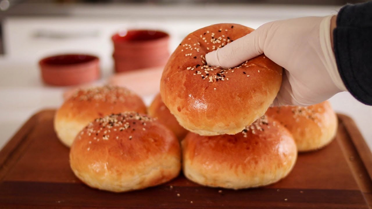 Professional Burger Bread Recipe at Home / How to make soft burger