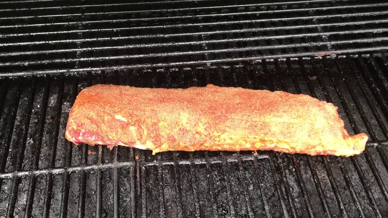 Doing some smoke ribs - YouTube