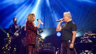 Delta Goodrem & Jon Stevens - Hallelujah (Christmas with Delta 2023)