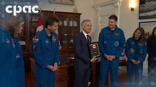 Prime Minister Mark Carney meets with Artemis II crew – May 13, 2026