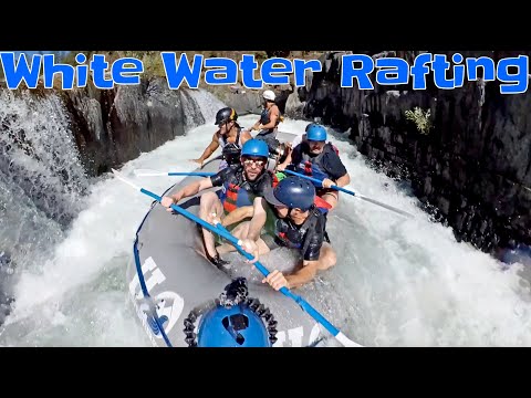 Vidéo: Rafting en eaux vives à Sacramento