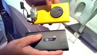 Nokia Lumia 1020 VS Lumia 920