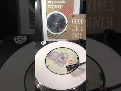 David Bowie- Ashes To Ashes  ( Picture Disc Vinyl 45 ) From 1980 .