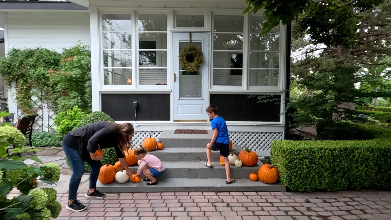 Dressing Up the Hartley Pots & Back Porch Stairs for Fall! 🍁🍂🍁 // Garden Answer