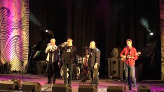 Ryczące Dwudziestki "Dalej w morze"