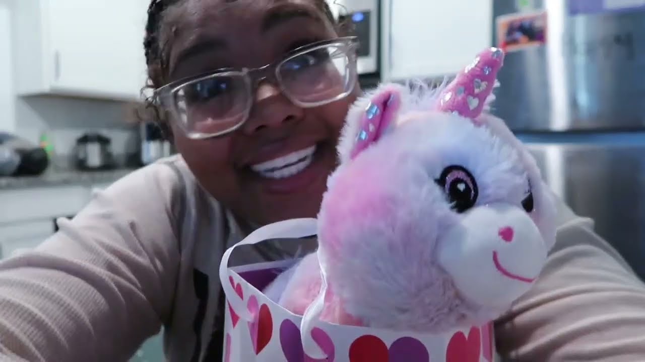 Предлагаю Белле стать моей валентинкой 💝