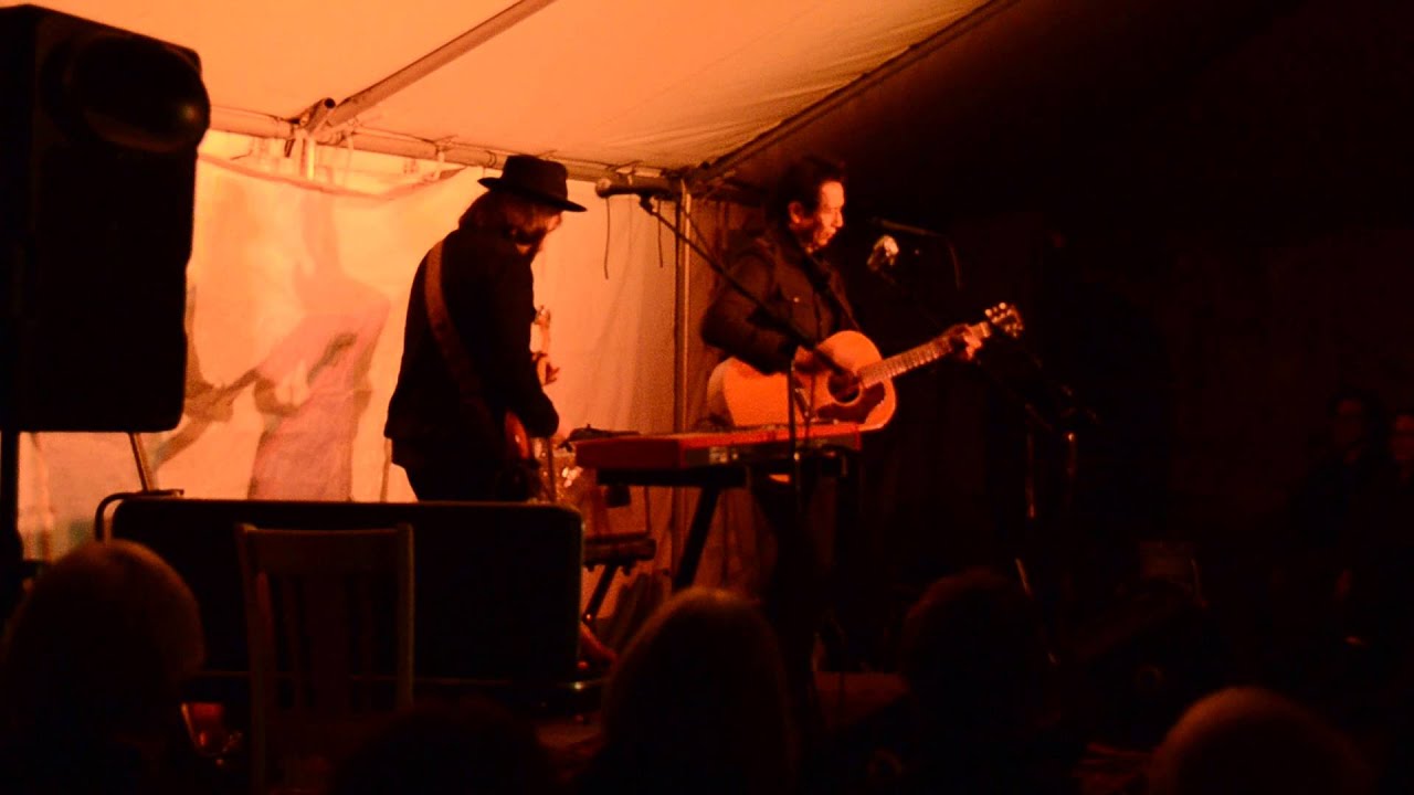 Alejandro Escovedo at North Shore Point House Concerts