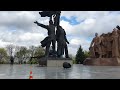 У Києві почали демонтаж монументу Дружбі народів
