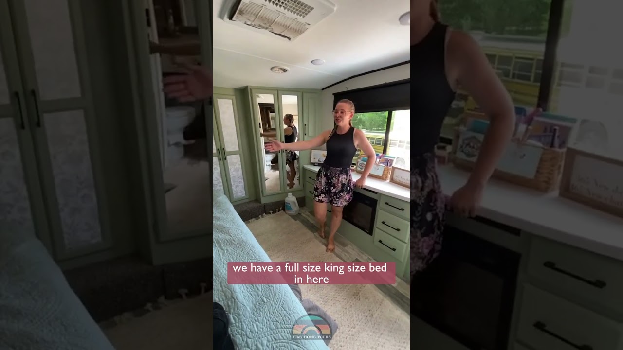 Family of 6 in Updated 45 Ft. RV w/ HUGE Kids' Bunk Room 