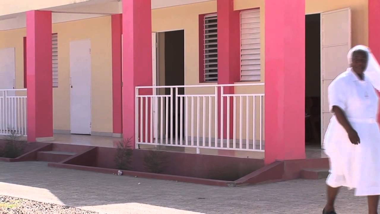 Haïti +4 : l'orphelinat des sœurs (2014)
