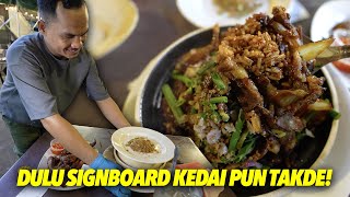 20 Tahun Berniaga Kedai Takde Signboard Tapi Ramai Orang Datang!