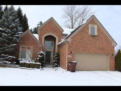 12361 Spencer Lane, Carleton, MI home video tour
