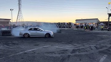 Cadillac CTS-V V2 doing donuts