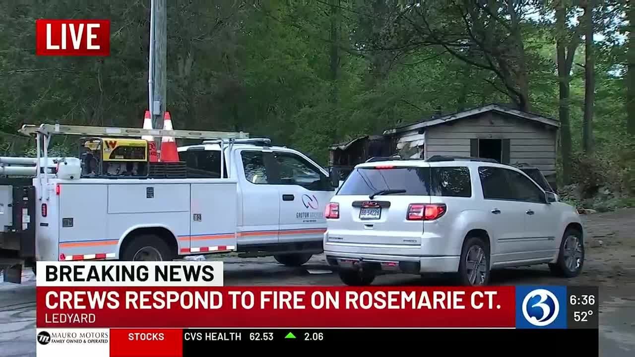 VIDEO: Fire destroys home in Ledyard - YouTube