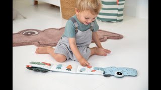 Stimulating Croco fold-out soft book for babies screenshot 4