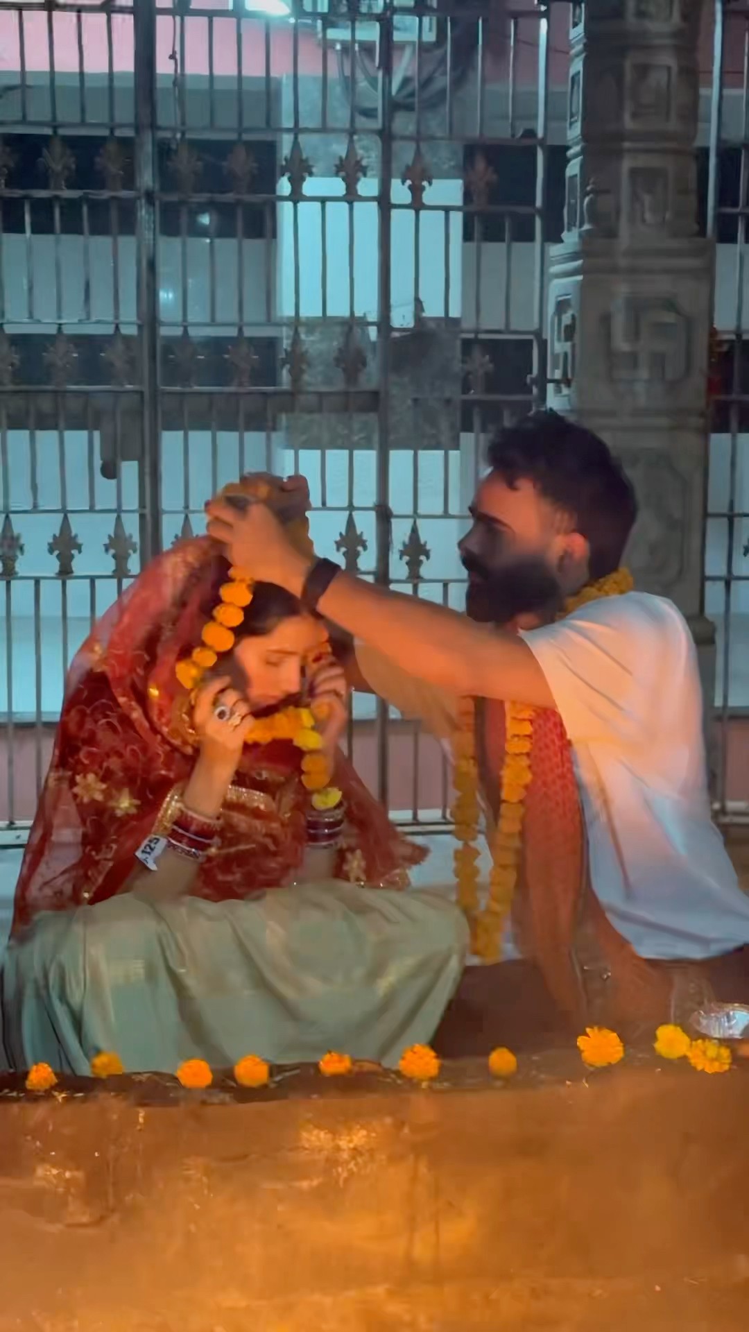 Kaila Mandir Kyu Hai Itna Prashid ?? #neetubisht #trending #minivlog