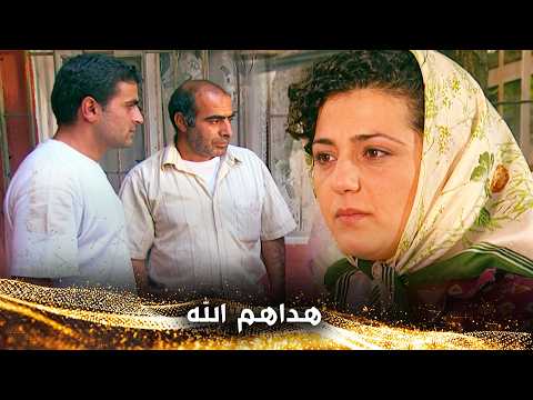 Dozens of Men Chasing a Woman - The Tenant