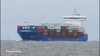 Cuxhaven Shipspotting | PHOENIX J (IMO 9504047) – Close-Up Footage 4K