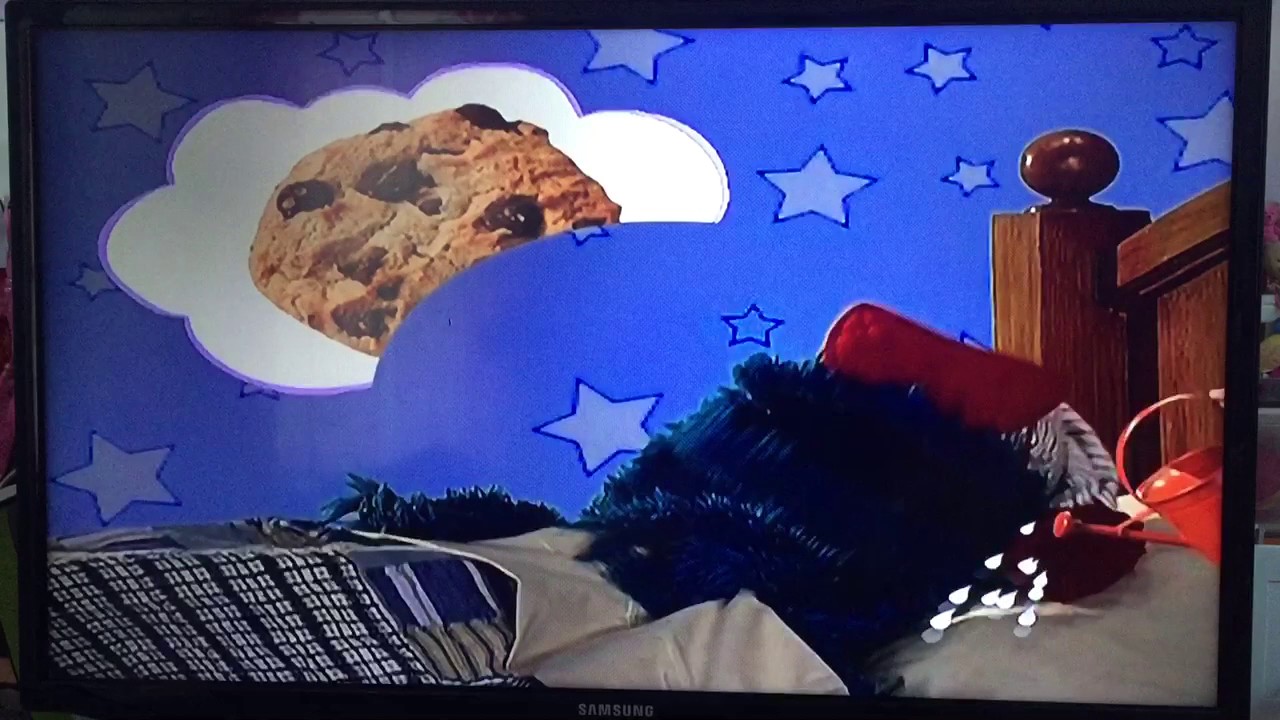 Cookie Monster In Sleep Youtube