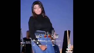 هاجر سنار ما تدي سرك لي زول