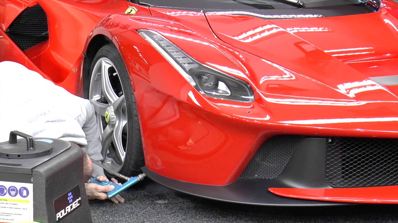 La ferrari part 1 - Miracle Detail 5 day detail