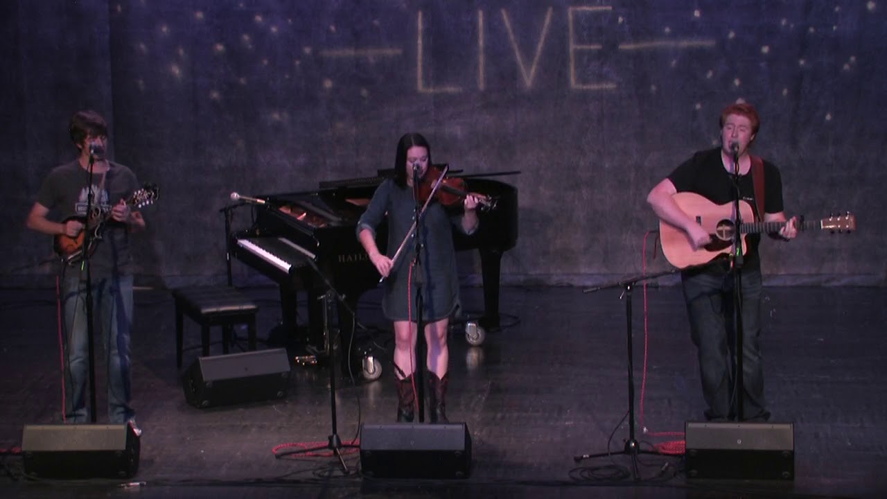 Raven and Red "Another Empty Bottle" @ Eddie Owen Presents auf YouTube ansehen Raven and Red "Another Empty Bottle" @ Eddie Owen Presents auf YouTube ansehen