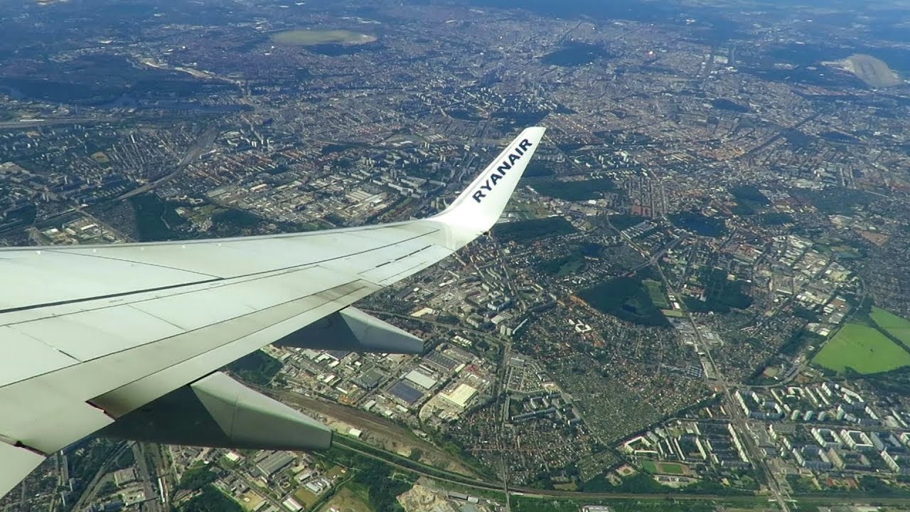 SCENIC VIEWS! RYANAIR 737-800 Takeoff from Berlin Tegel Airport (TXL)! | ONBOARD VIDEO