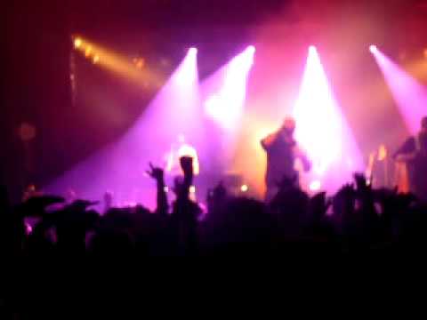 Dynamite Deluxe Pures Gift Remix Live