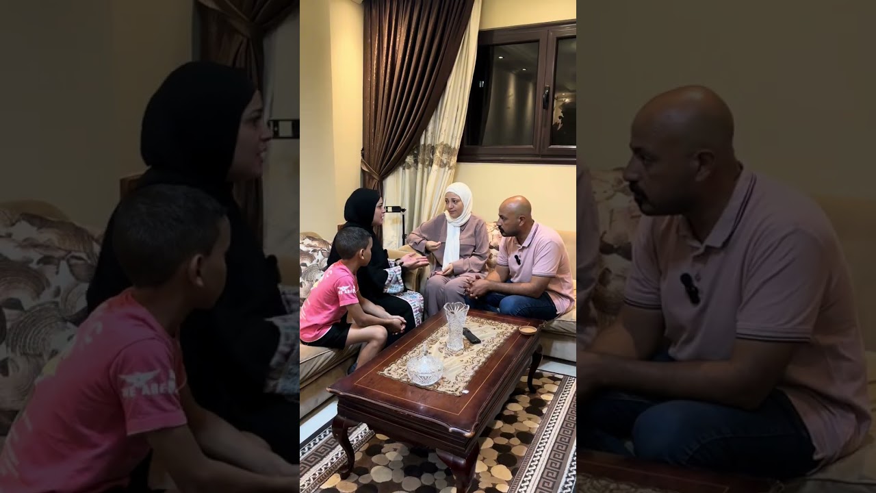 مشكلة كل ست منفصلة يرضى مين اللى بيحصل 