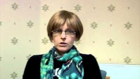 Describing how practice staff are using Release 2 of the electronic prescription service