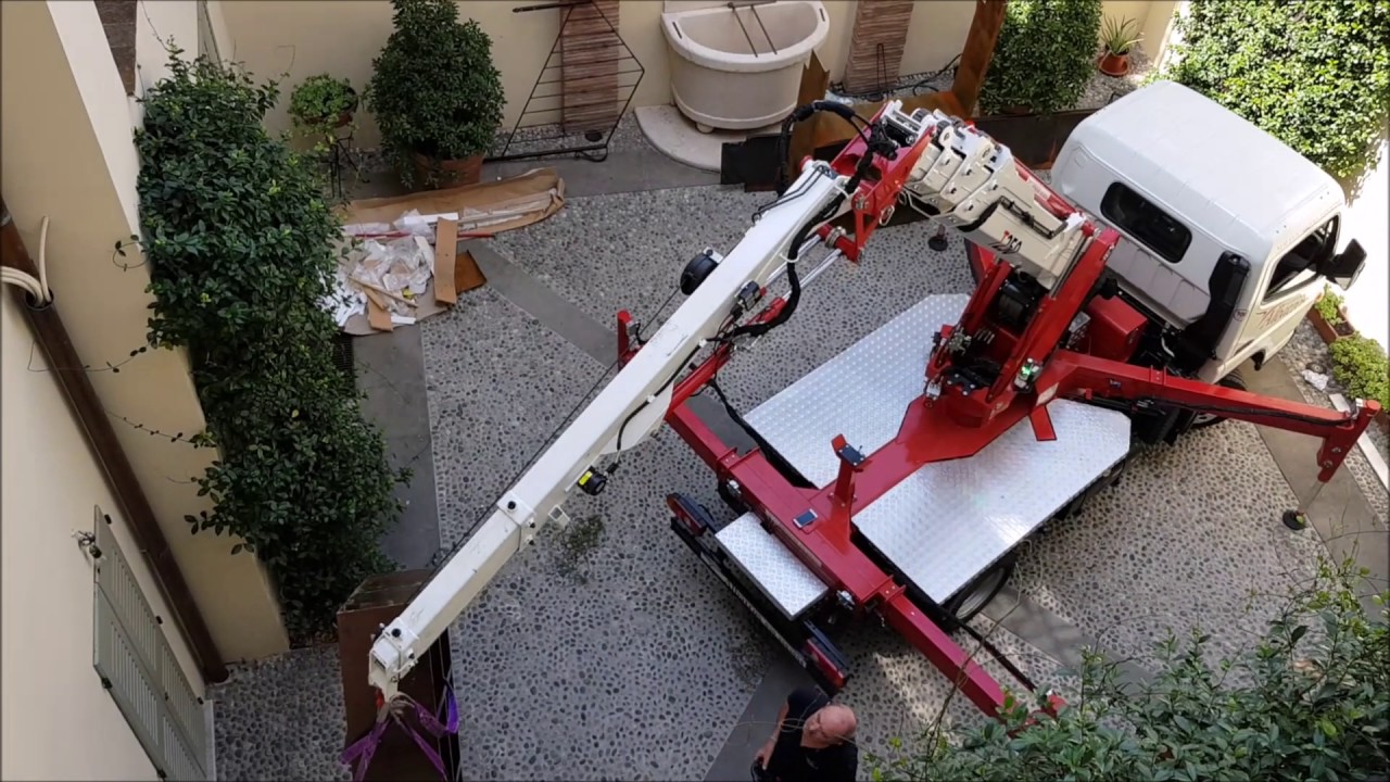 Mini AutoGru su autocarro 3.5 TON - Bg Lift T250