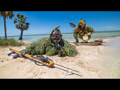 Military GHILLIE SUIT Underwater Spearfishing Experiment!! (will they see us?)
