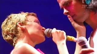 Kylie Minogue & Nick Cave - Where The Wild Roses Grow (Live Big Day Out 1996)