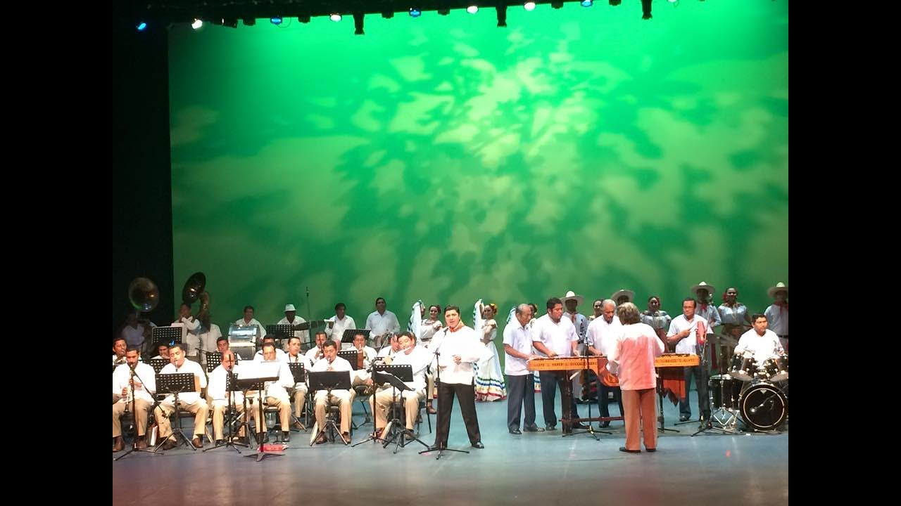 Villahermosa Marimba y orquesta de Tabasco Song Lyrics, Music Videos