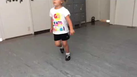 Maddie age 3 reel Irish dance