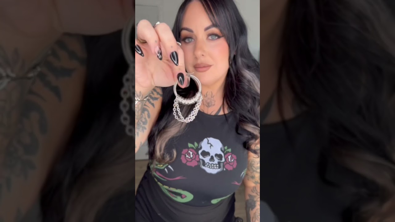 Save for alt spring outfit Inso 📌🖤 