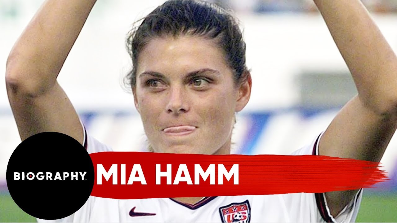 Mia Hamm One of the Greatest Female Soccer Players In History Biography - Y...