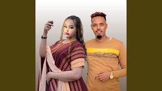 Caawiyaan Helay - Qamar Suugani