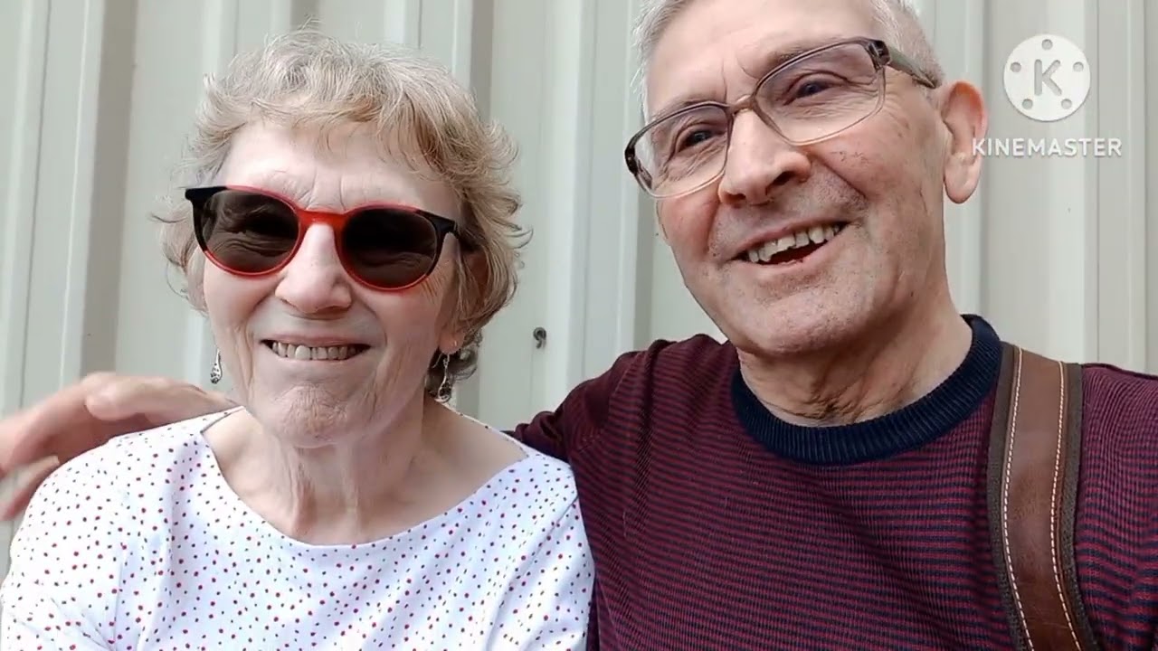 Tracey sells her car. 