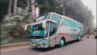 STORY WA BUS BUDIMAN 