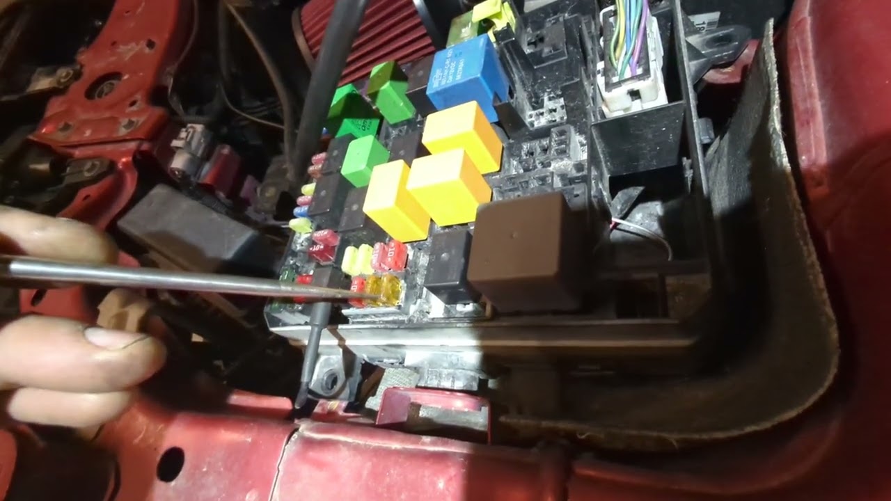 Mitsubishi Mirage 2014 года выпуска: не заводится и не крутит стартер.