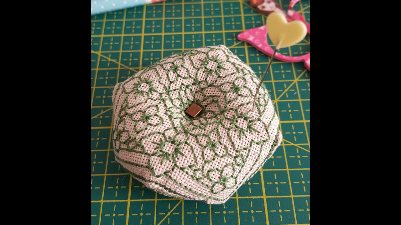 Изготовление подушечки для иголок в виде короны