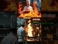 Chef ki speed dekh kar dang reh jaoge! ever seen a chef work this fast,#kitchenlife#r#busykitchen
