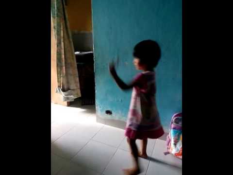 Lagu mermaid in LOVE