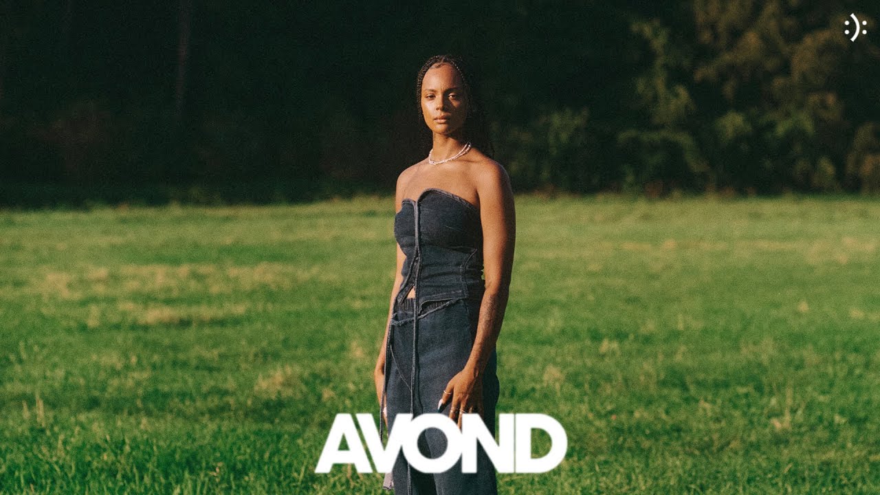 在 YouTube 上观看 Zoë Livay - Avond (Official Audio) 在 YouTube 上观看 Zoë Livay - Avond (Official Audio)