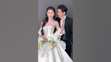 Từ khoảnh khắc tự nhiên đến những bức ảnh cưới ngọt ngào.