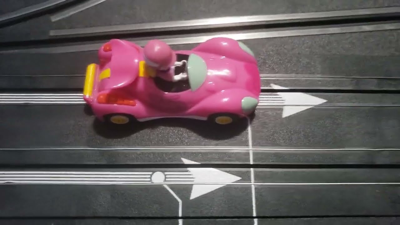 FLY CAR MODEL PORSCHE 934  PINK PIG / LM STORY 2011  DE FLY CAR MODEL